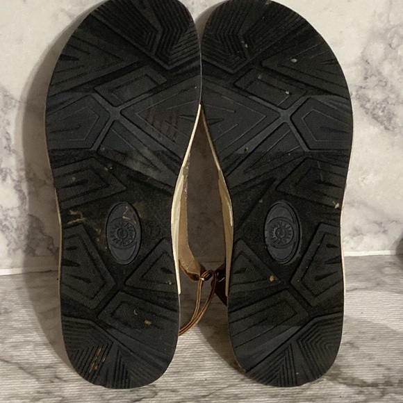 Earth spirit sandals size 7 - Picture 5 of 7